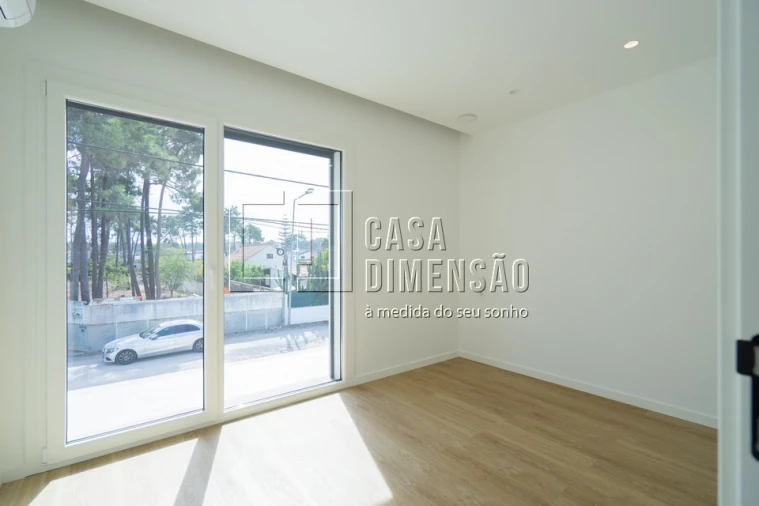 Moradia T3 para Venda em Charneca de Caparica e Sobreda Foto 32