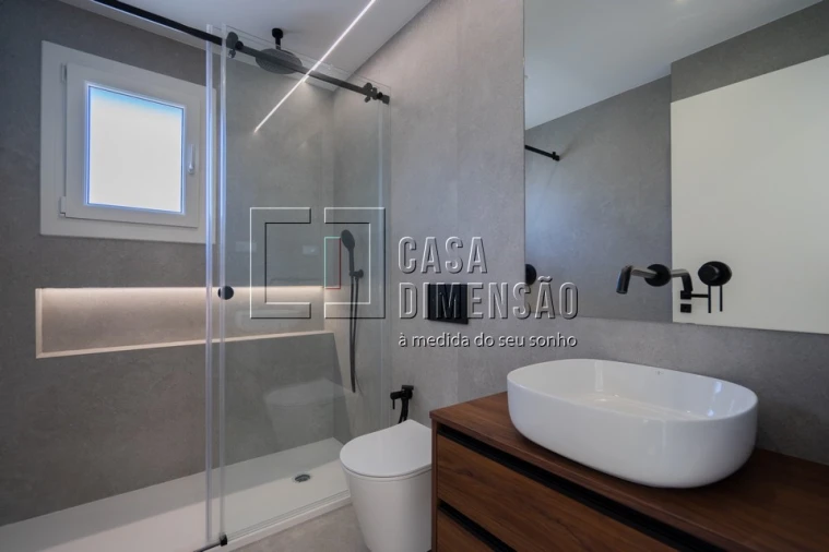 Moradia T3 para Venda em Charneca de Caparica e Sobreda Foto 48