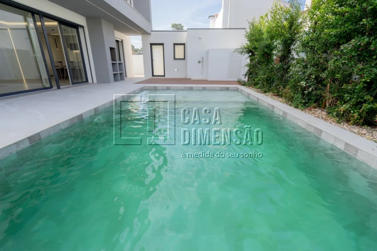 Moradia T3 para Venda em Charneca de Caparica e Sobreda Foto 87