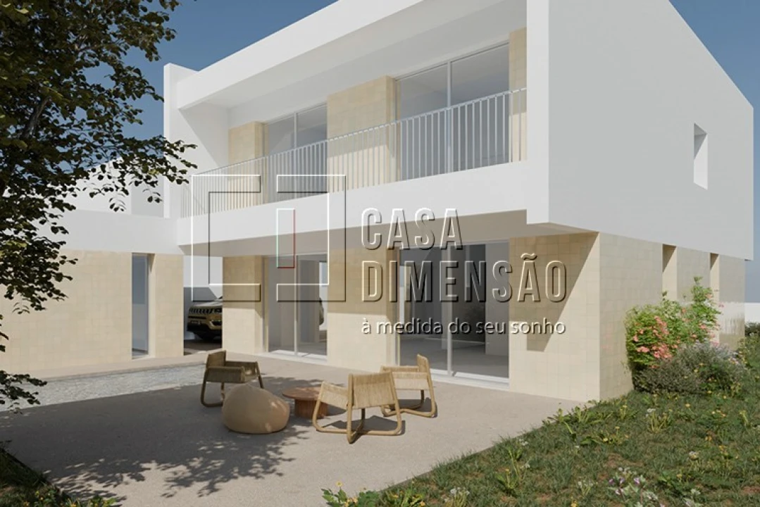 Moradia T4 para Venda em Charneca de Caparica e Sobreda Foto 1