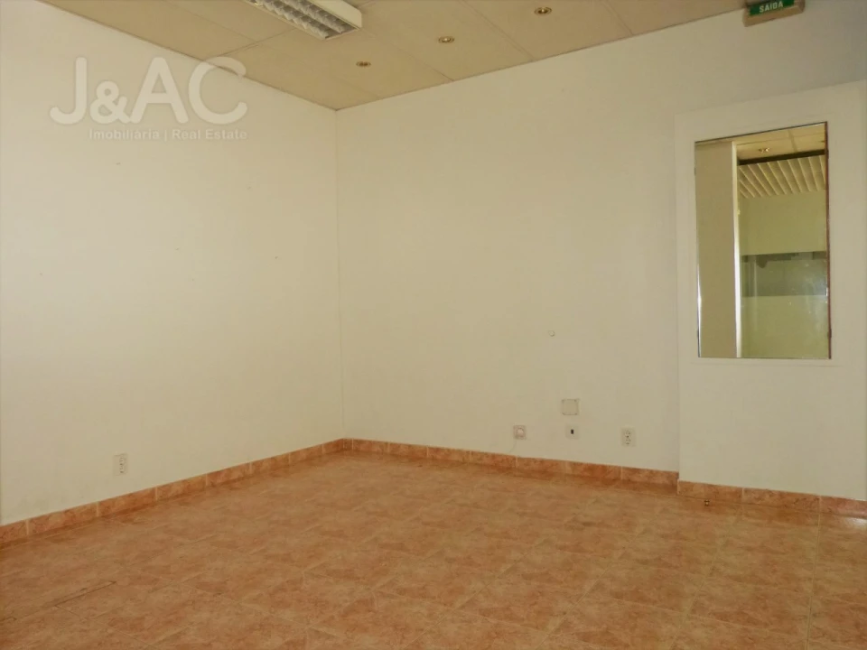 Escritório para Arrendamento em Cascais e Estoril Foto 3