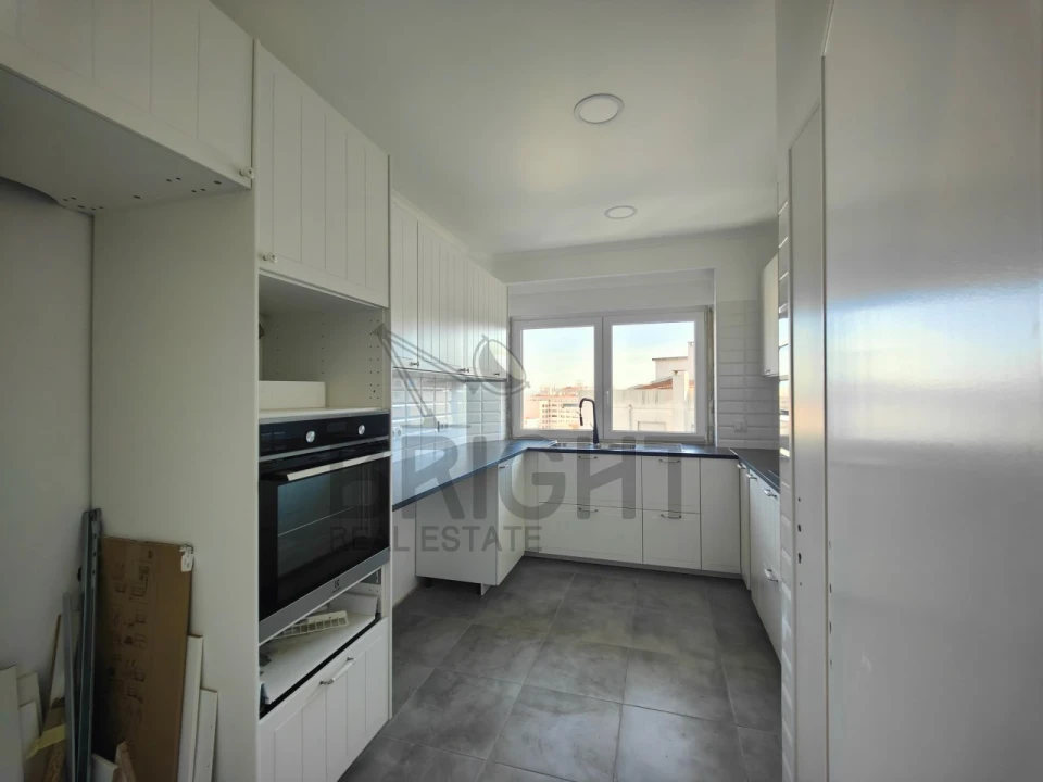 Apartamento T2 para Venda em Santa Maria e São Miguel, São Martinho, São Pedro Penaferrim Foto 9