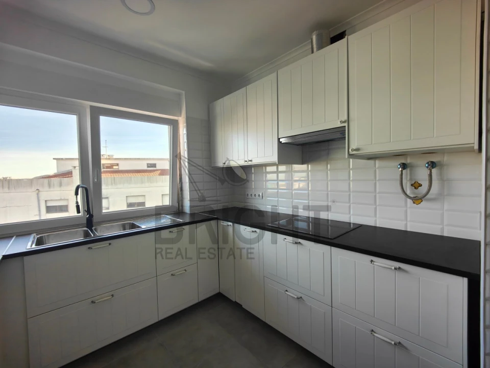 Apartamento T2 para Venda em Santa Maria e São Miguel, São Martinho, São Pedro Penaferrim Foto 12