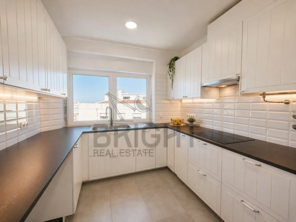 Apartamento T2 para Venda em Santa Maria e São Miguel, São Martinho, São Pedro Penaferrim Foto 1