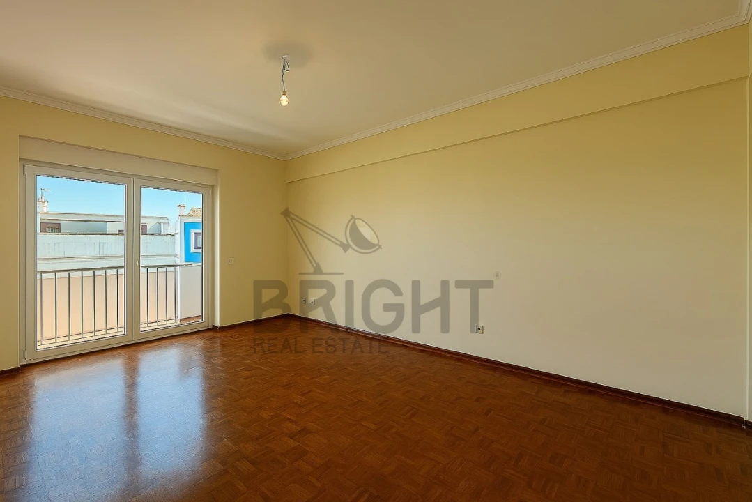 Apartamento T2 para Venda em Santa Maria e São Miguel, São Martinho, São Pedro Penaferrim Foto 14