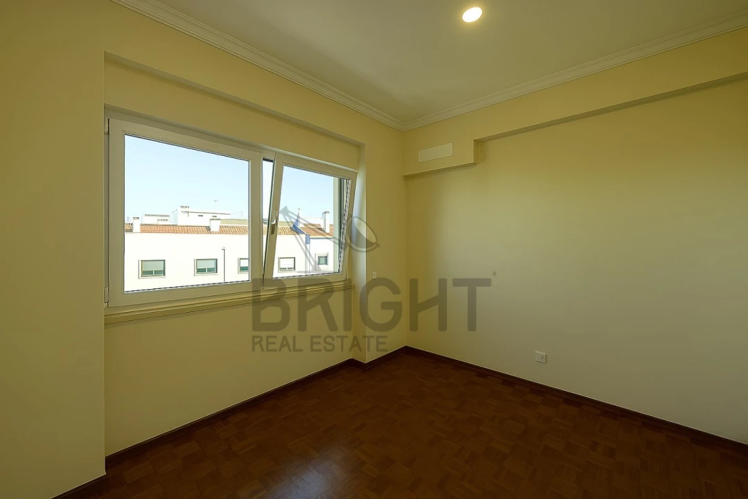 Apartamento T2 para Venda em Santa Maria e São Miguel, São Martinho, São Pedro Penaferrim Foto 35