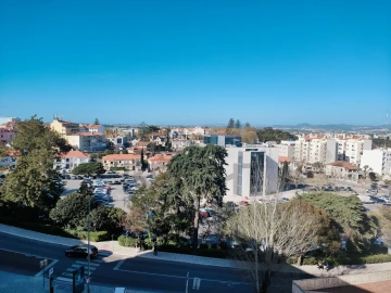 Apartamento T2 para Venda em Santa Maria e São Miguel, São Martinho, São Pedro Penaferrim