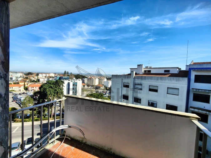 Apartamento T2 para Venda em Santa Maria e São Miguel, São Martinho, São Pedro Penaferrim Foto 6