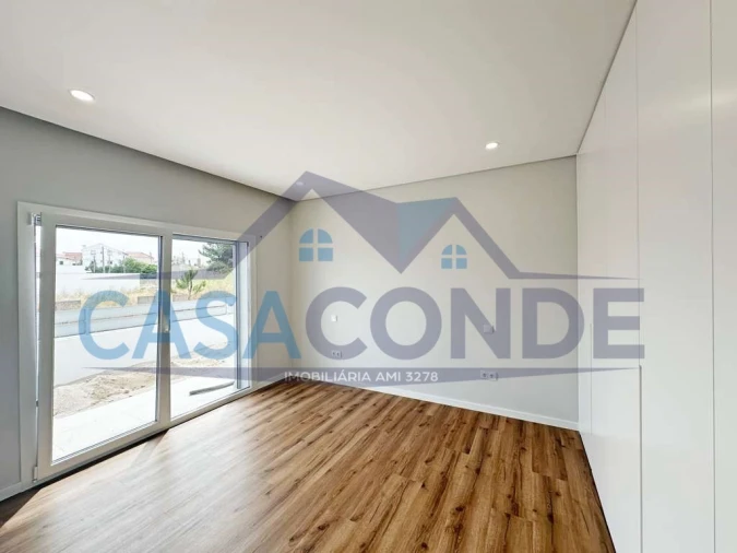 Moradia para Venda em Fernao Ferro Foto 13