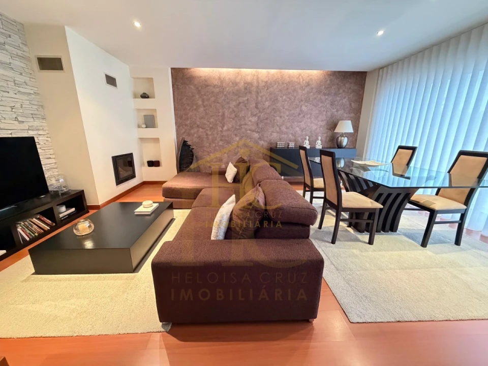 Apartamento T2 para Venda em Retorta e Tougues Foto 1