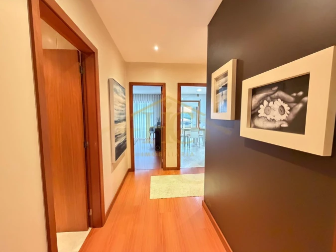 Apartamento T2 para Venda em Retorta e Tougues Foto 22
