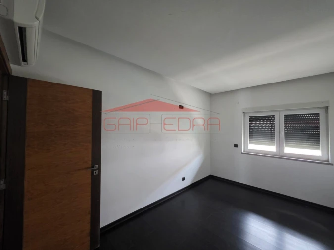 Moradia T4 para Venda em Atouguia da Baleia Foto 20