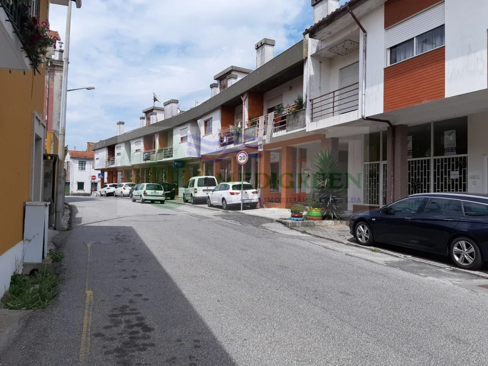 Loja para Arrendamento em Albergaria-A-Velha e Valmaior Foto 2