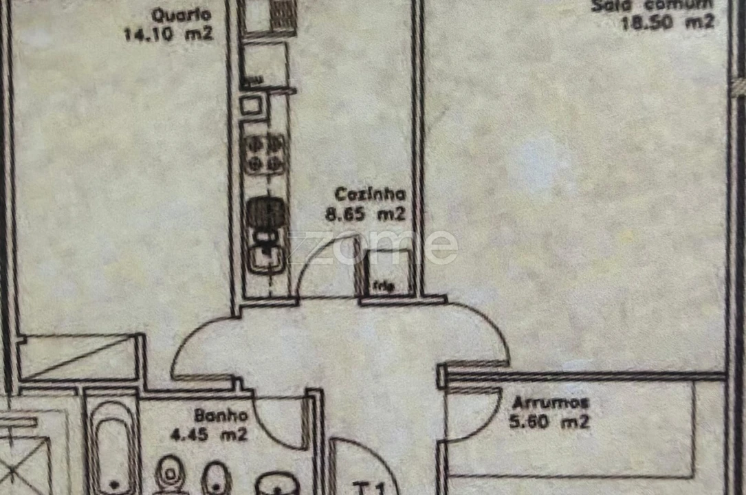 Apartamento T2 para Venda em Arcozelo Foto 31