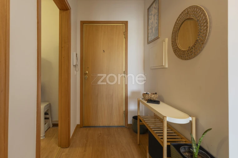 Apartamento T2 para Venda em Arcozelo Foto 18