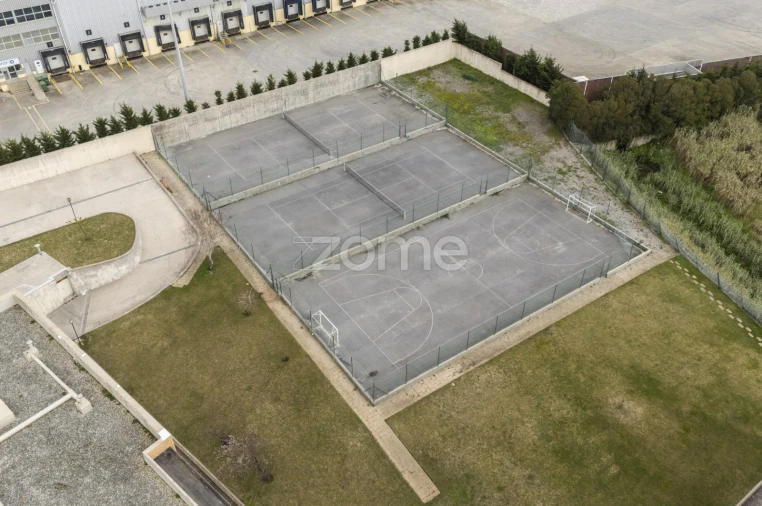 Apartamento T2 para Venda em Arcozelo Foto 28