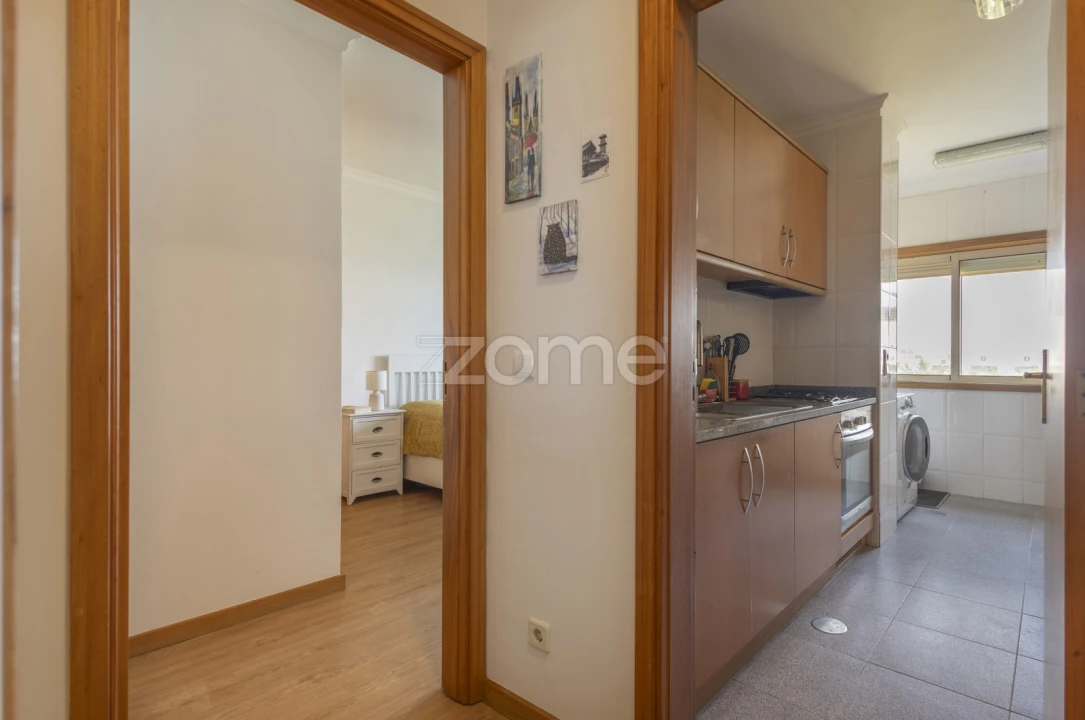 Apartamento T2 para Venda em Arcozelo Foto 20