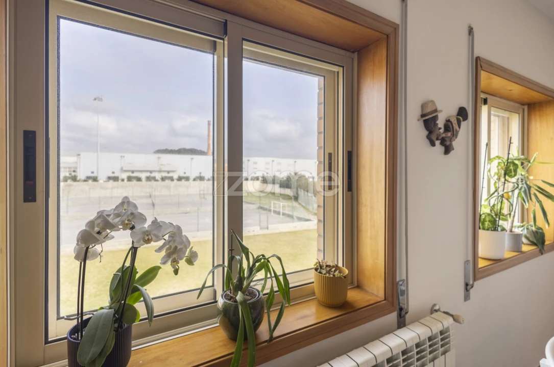 Apartamento T2 para Venda em Arcozelo Foto 16