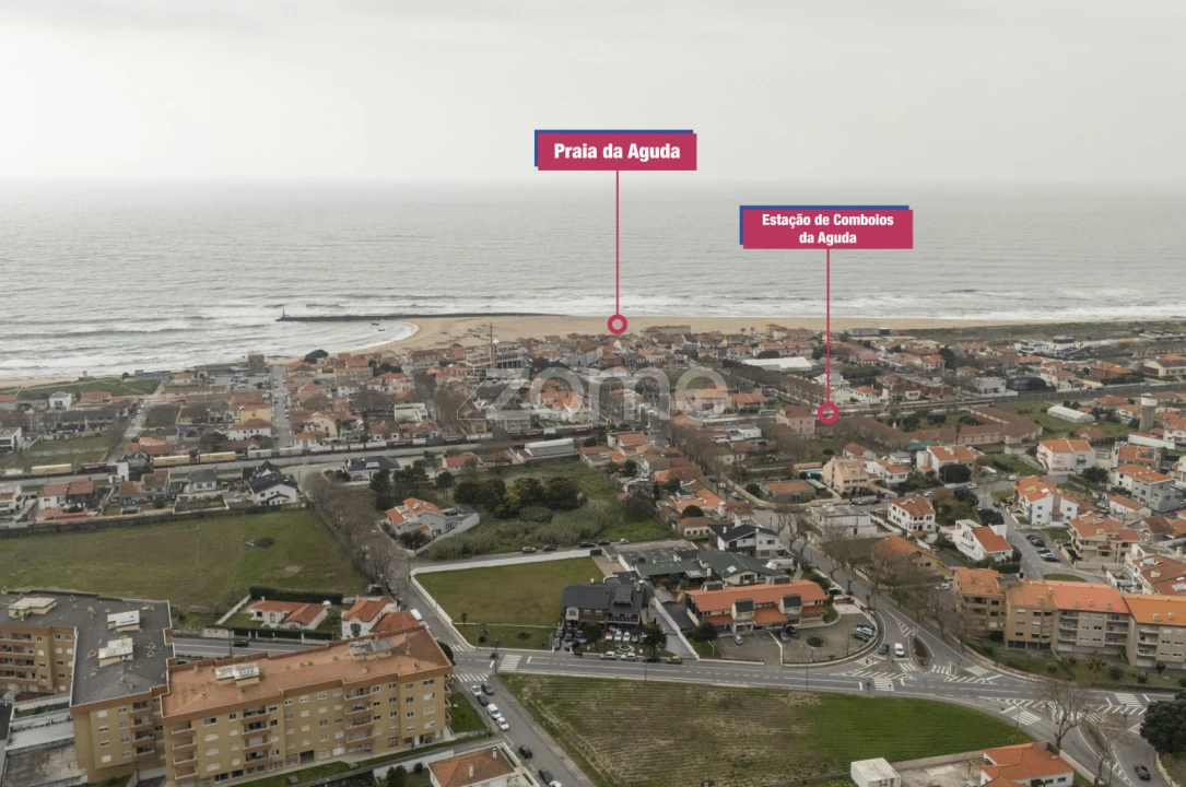 Apartamento T2 para Venda em Arcozelo Foto 23