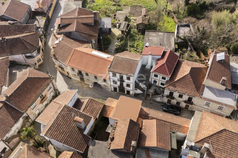 Moradia T4 para Venda em Cedrim e Paradela Foto 32