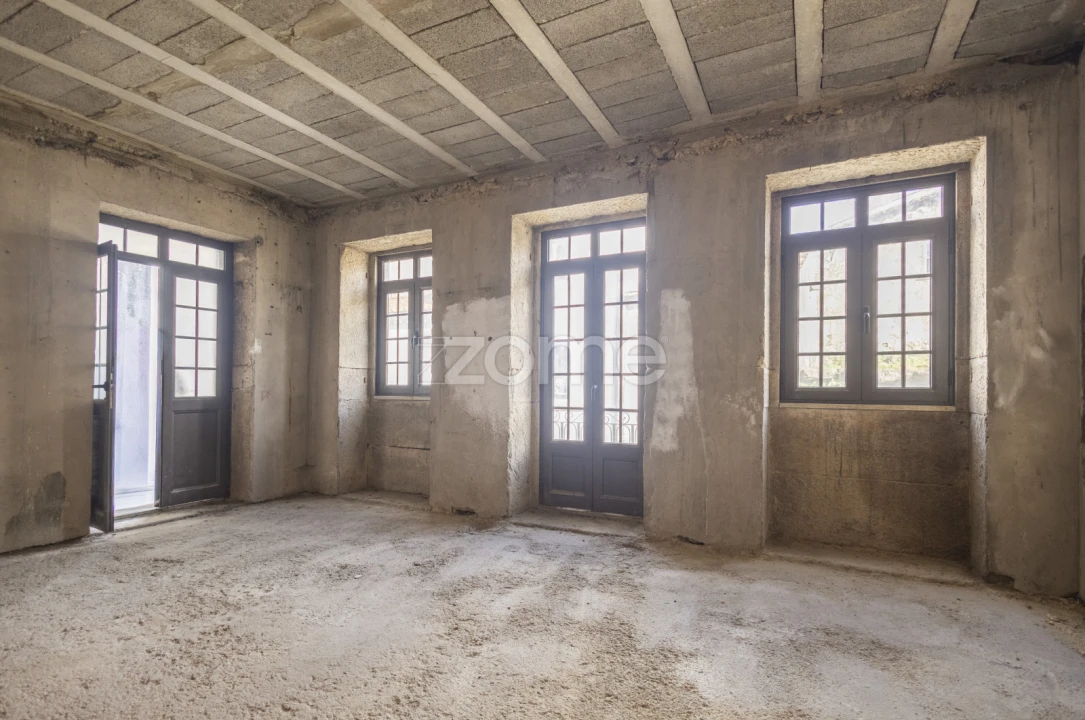 Moradia T4 para Venda em Cedrim e Paradela Foto 16