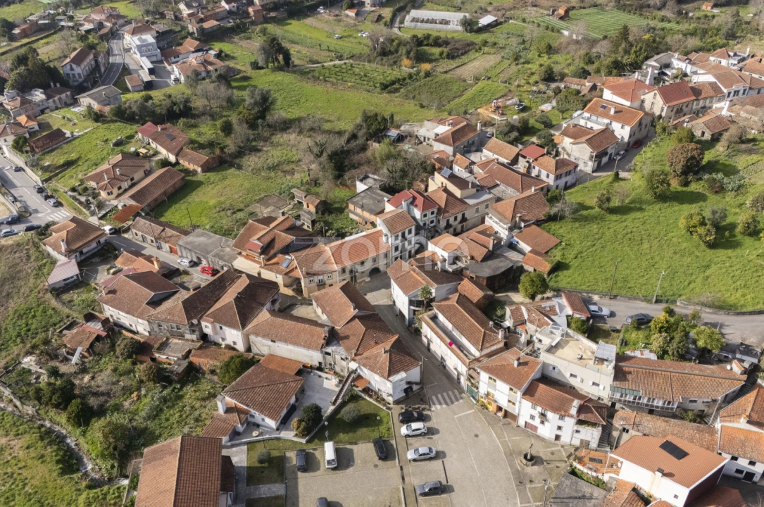 Moradia T4 para Venda em Cedrim e Paradela Foto 35