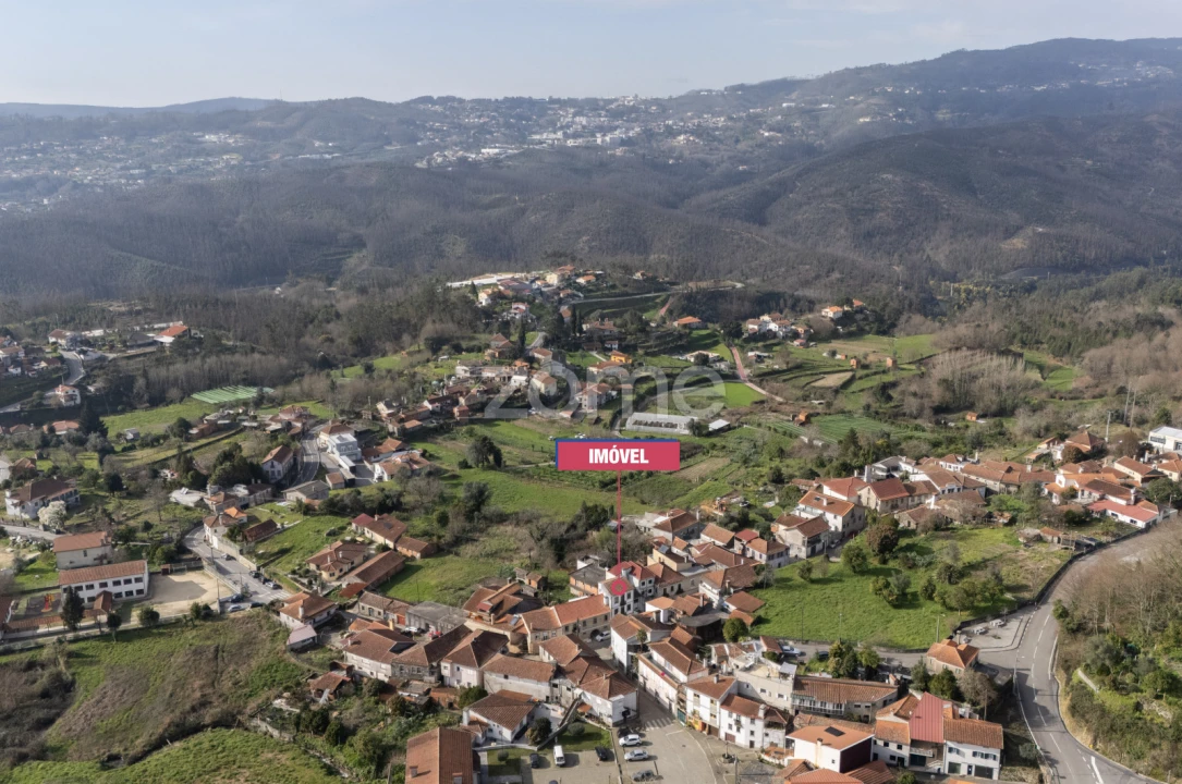 Moradia T4 para Venda em Cedrim e Paradela Foto 25