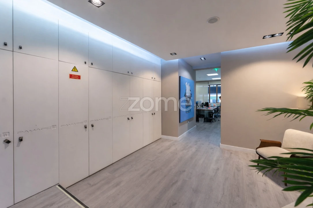 Escritório para Venda em Aldoar, Foz do Douro e Nevogilde Foto 3