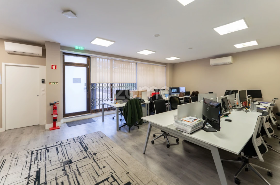 Escritório para Venda em Aldoar, Foz do Douro e Nevogilde Foto 10