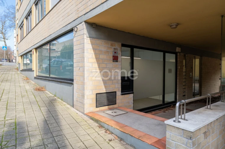 Escritório para Venda em Aldoar, Foz do Douro e Nevogilde Foto 17