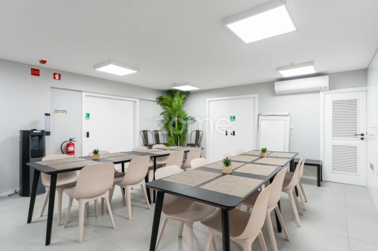 Escritório para Venda em Aldoar, Foz do Douro e Nevogilde Foto 6