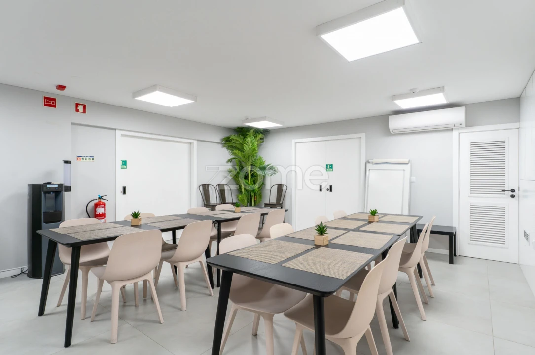 Escritório para Venda em Aldoar, Foz do Douro e Nevogilde Foto 6