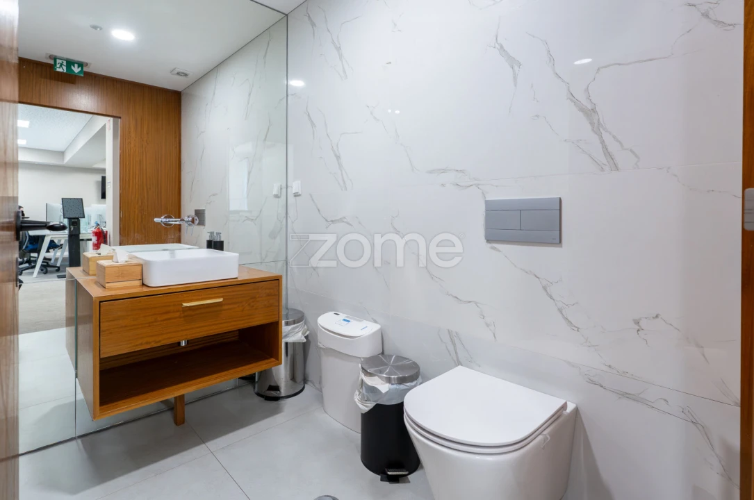 Escritório para Venda em Aldoar, Foz do Douro e Nevogilde Foto 8