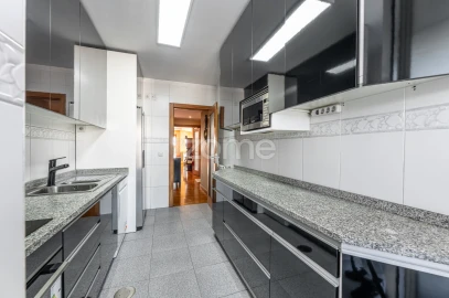 Apartamento T3 para Venda em Matosinhos e Leça da Palmeira