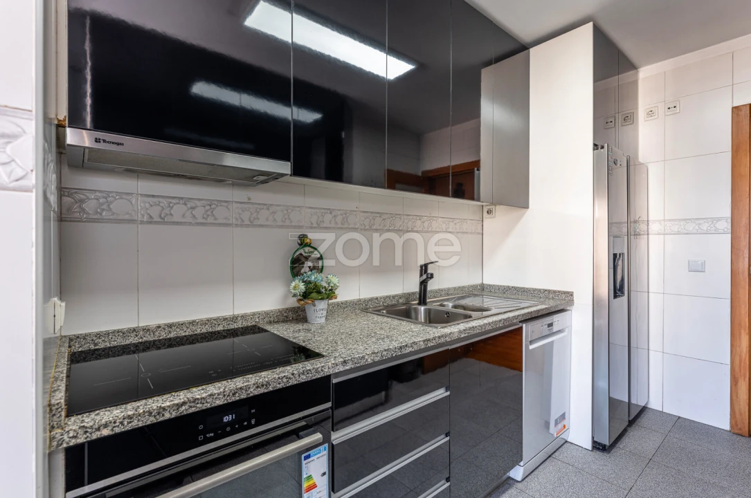 Apartamento T3 para Venda em Matosinhos e Leça da Palmeira Foto 23