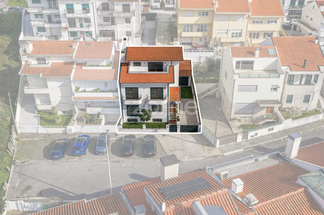 Moradia T4 para Venda em Mafamude e Vilar do Paraíso Foto 42