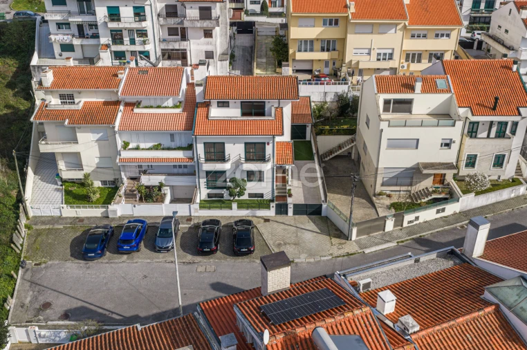 Moradia T4 para Venda em Mafamude e Vilar do Paraíso Foto 46