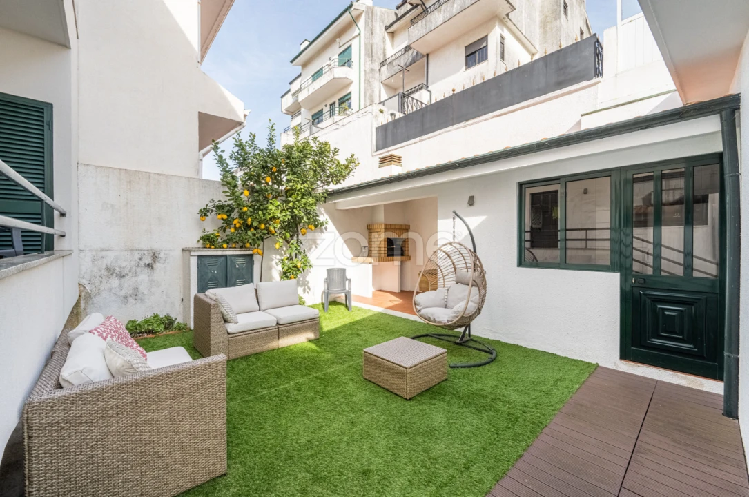 Moradia T4 para Venda em Mafamude e Vilar do Paraíso Foto 33