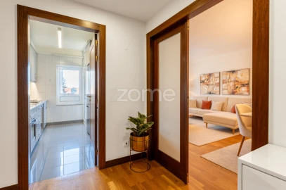 Apartamento T2 para Arrendamento em Cedofeita, Santo Ildefonso, Sé, Miragaia, São Nicolau e Vitória