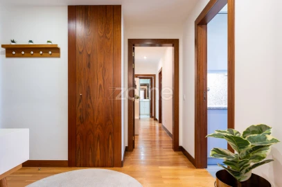 Apartamento T2 para Arrendamento em Cedofeita, Santo Ildefonso, Sé, Miragaia, São Nicolau e Vitória