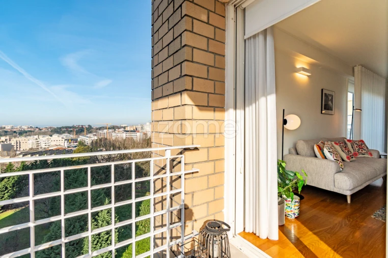 Apartamento T2 para Venda em Lordelo do Ouro e Massarelos Foto 15