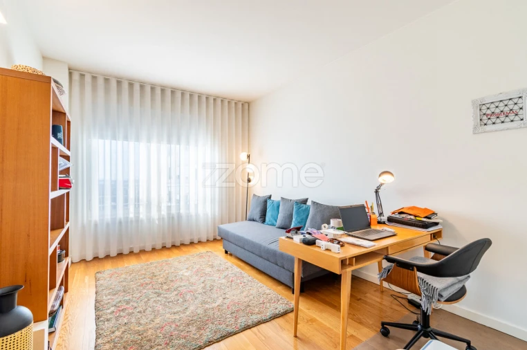 Apartamento T2 para Venda em Lordelo do Ouro e Massarelos Foto 19