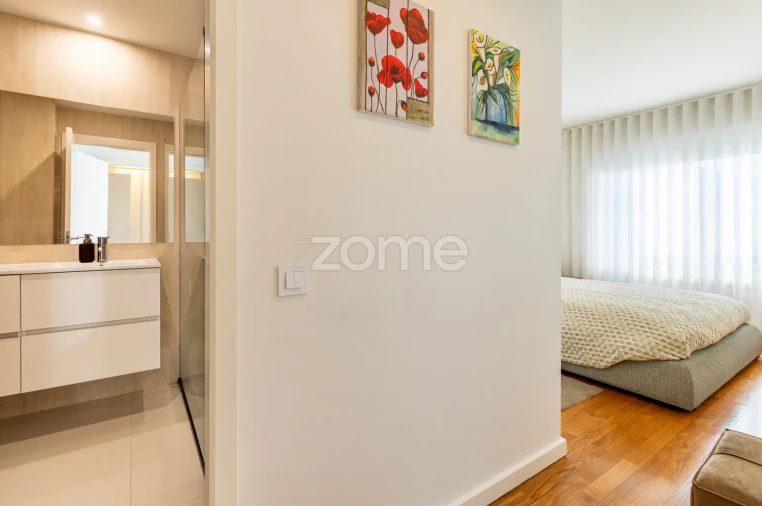 Apartamento T2 para Venda em Lordelo do Ouro e Massarelos Foto 21