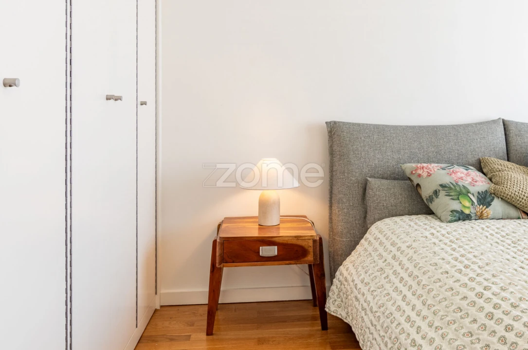 Apartamento T2 para Venda em Lordelo do Ouro e Massarelos Foto 24