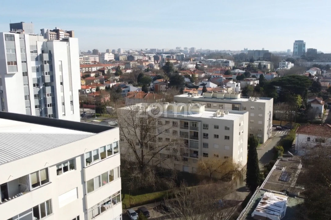 Apartamento T2 para Venda em Lordelo do Ouro e Massarelos Foto 38