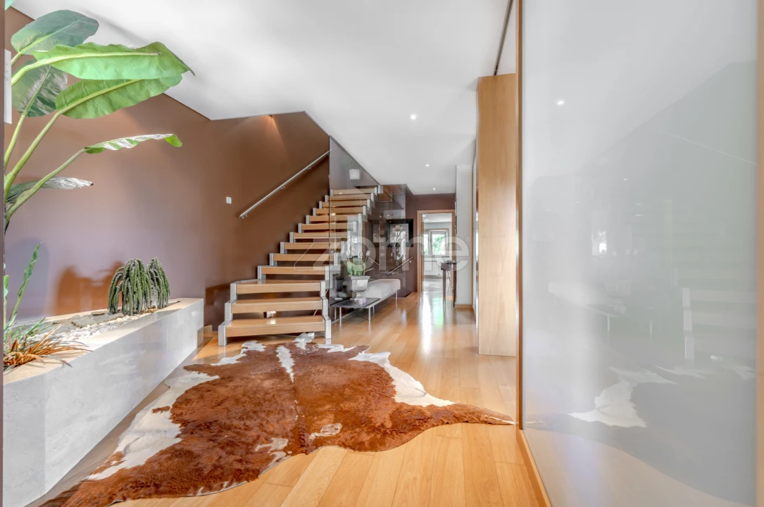 Moradia T3 para Arrendamento em Nogueira, Fraião e Lamaçães Foto 1