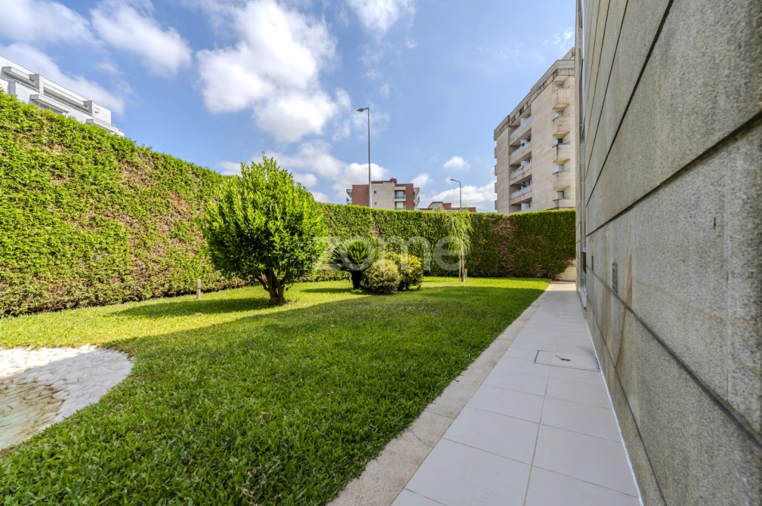 Moradia T3 para Arrendamento em Nogueira, Fraião e Lamaçães Foto 39