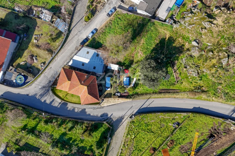 Moradia T3 para Venda em Paços de Ferreira Foto 6