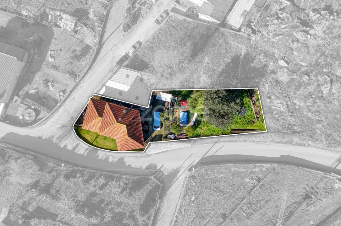 Moradia T3 para Venda em Paços de Ferreira Foto 18