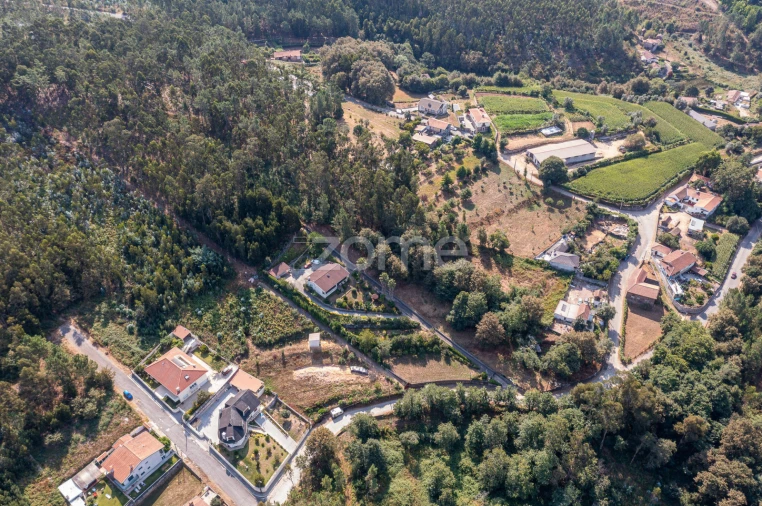Terreno para Venda em Sandim, Olival, Lever e Crestuma Foto 13